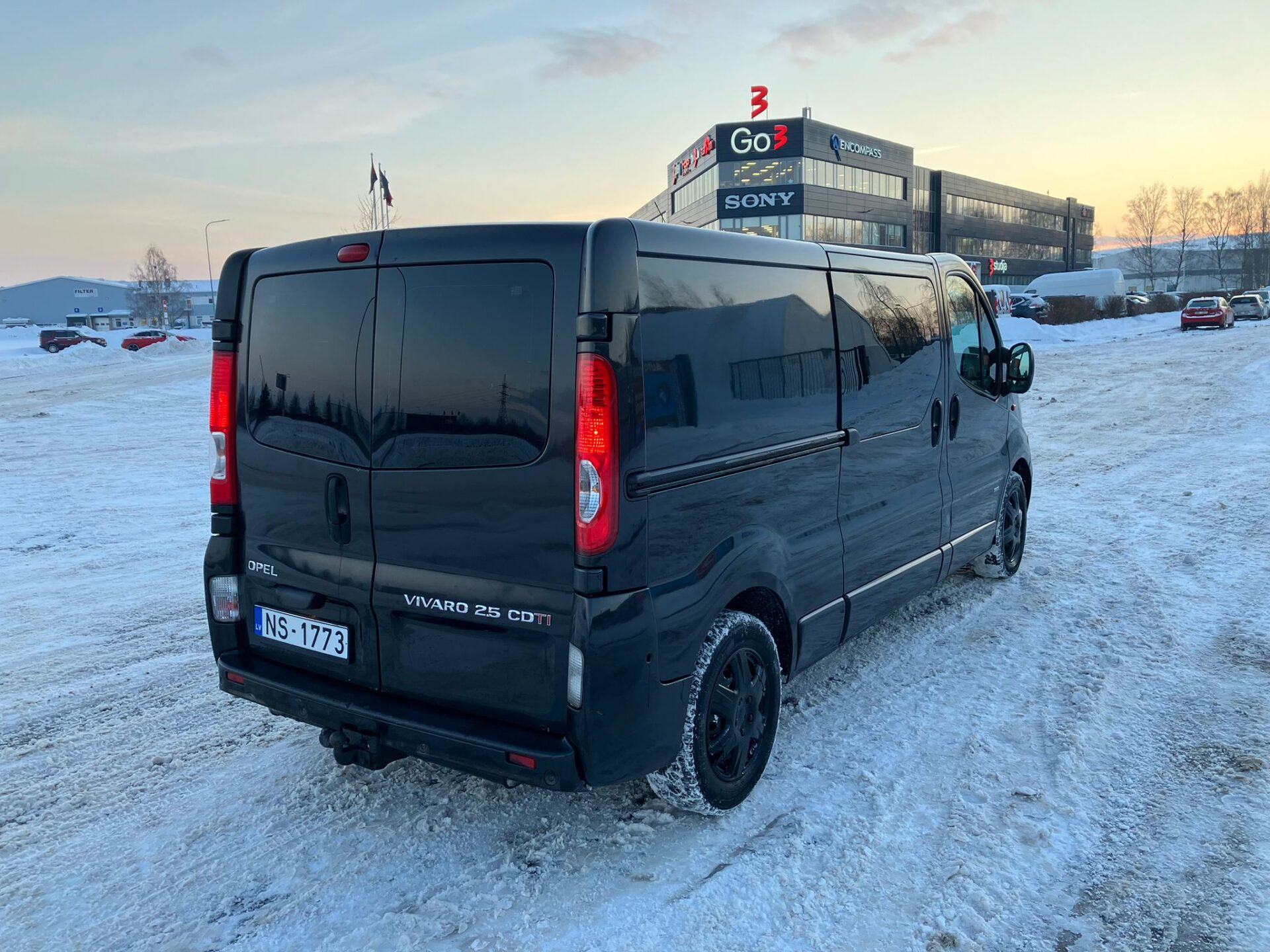 Opel Vivaro ( From Germany, not used in Latvia)