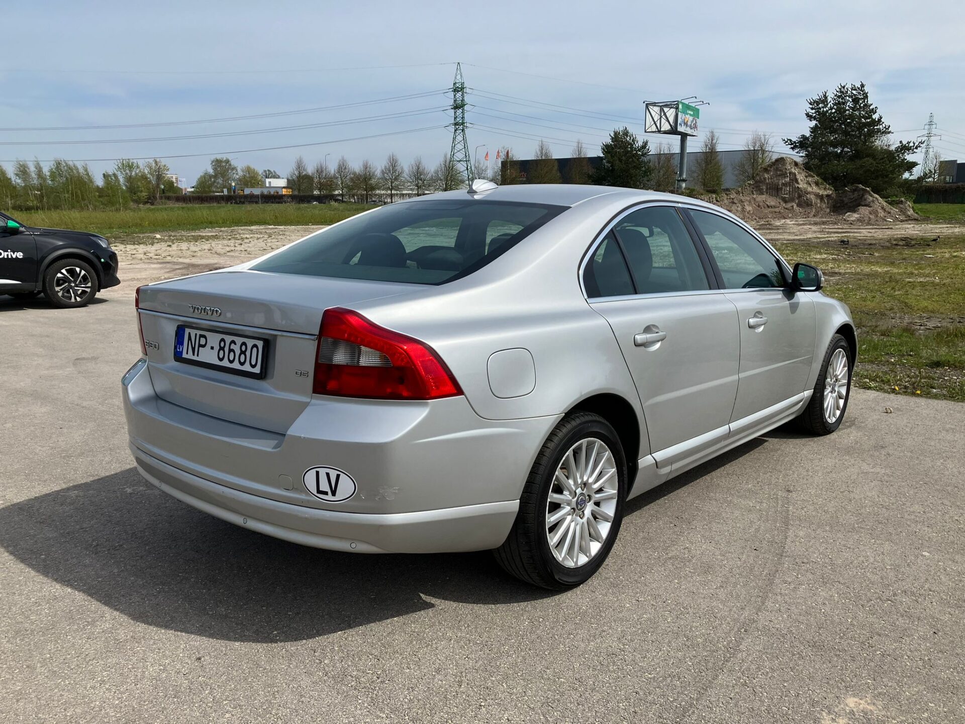 Volvo S80
