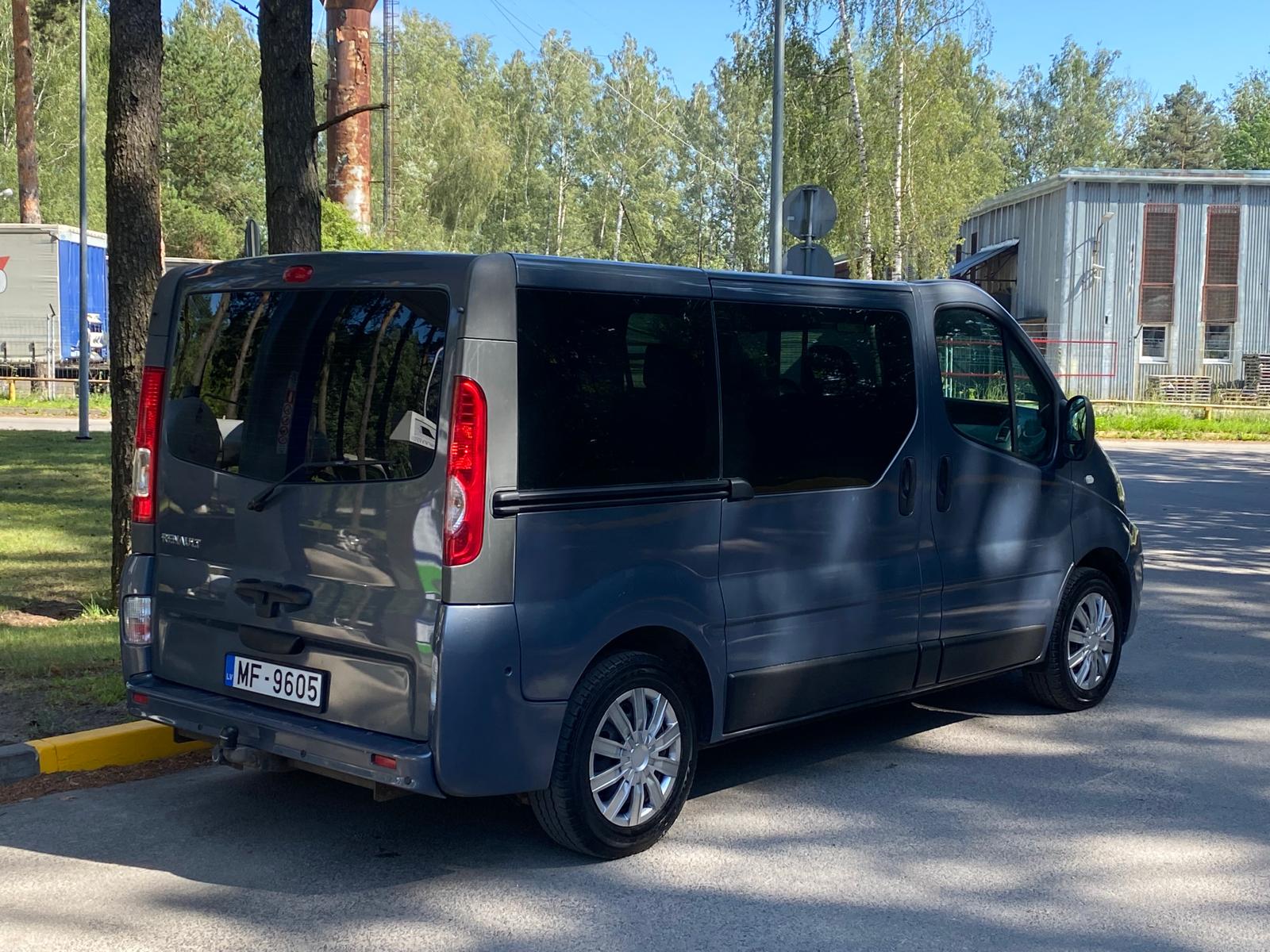 Renault Trafic 8 vietas