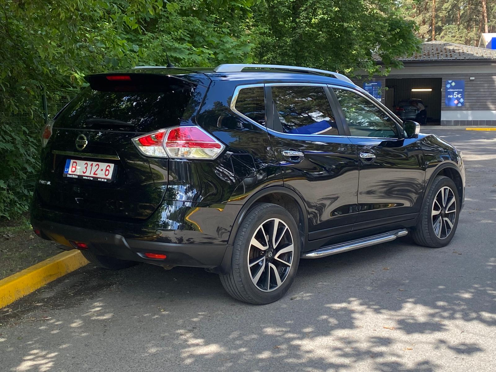 NISSAN X-TRAIL 4X4