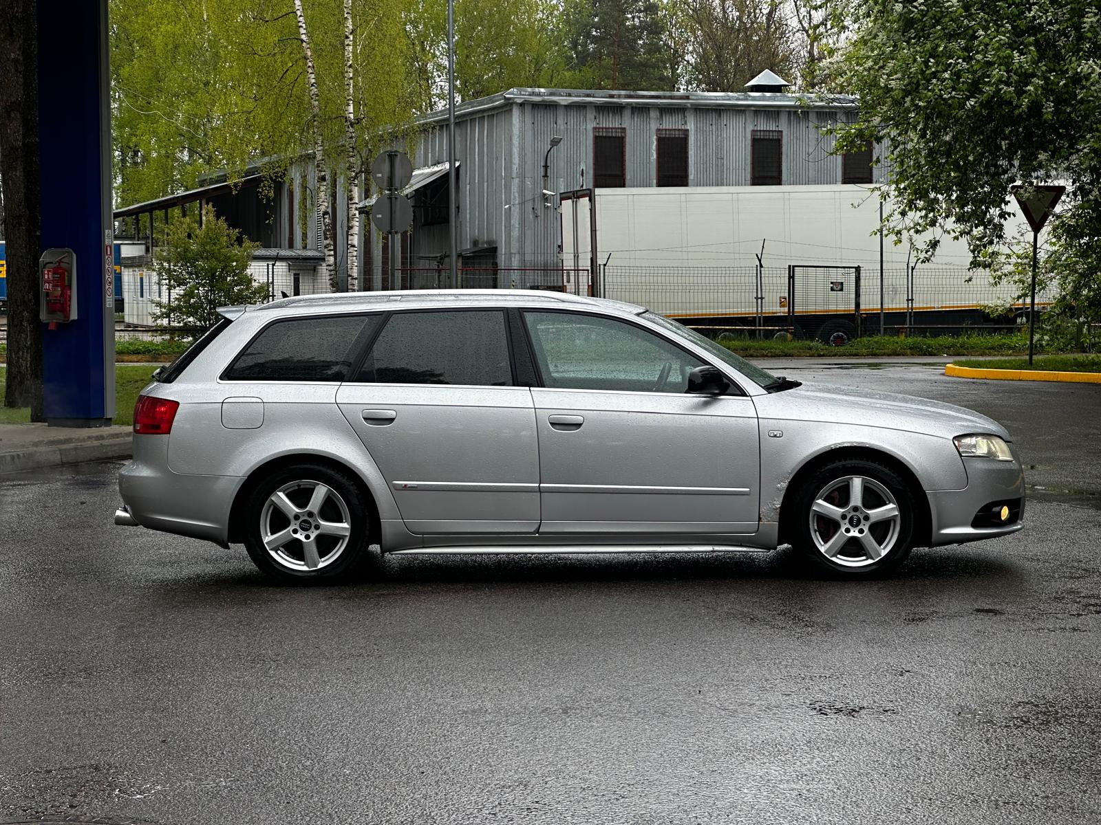 Audi a4 s-line quattro