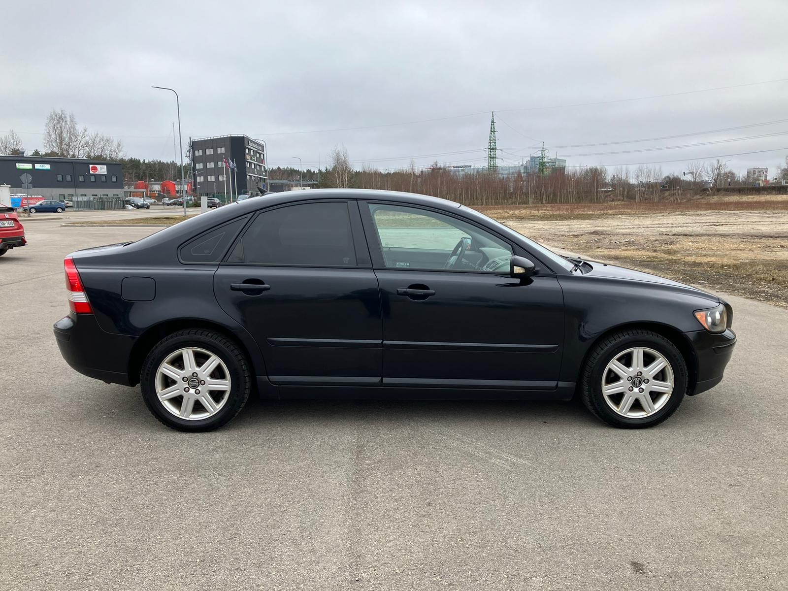 Volvo S40