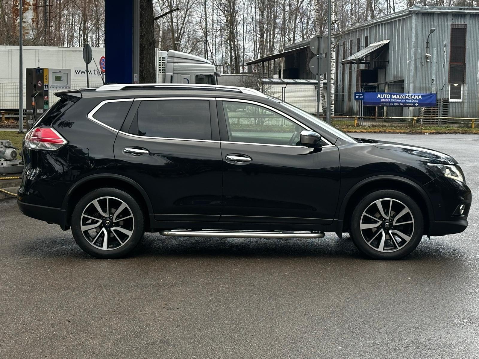 NISSAN X-TRAIL 4X4