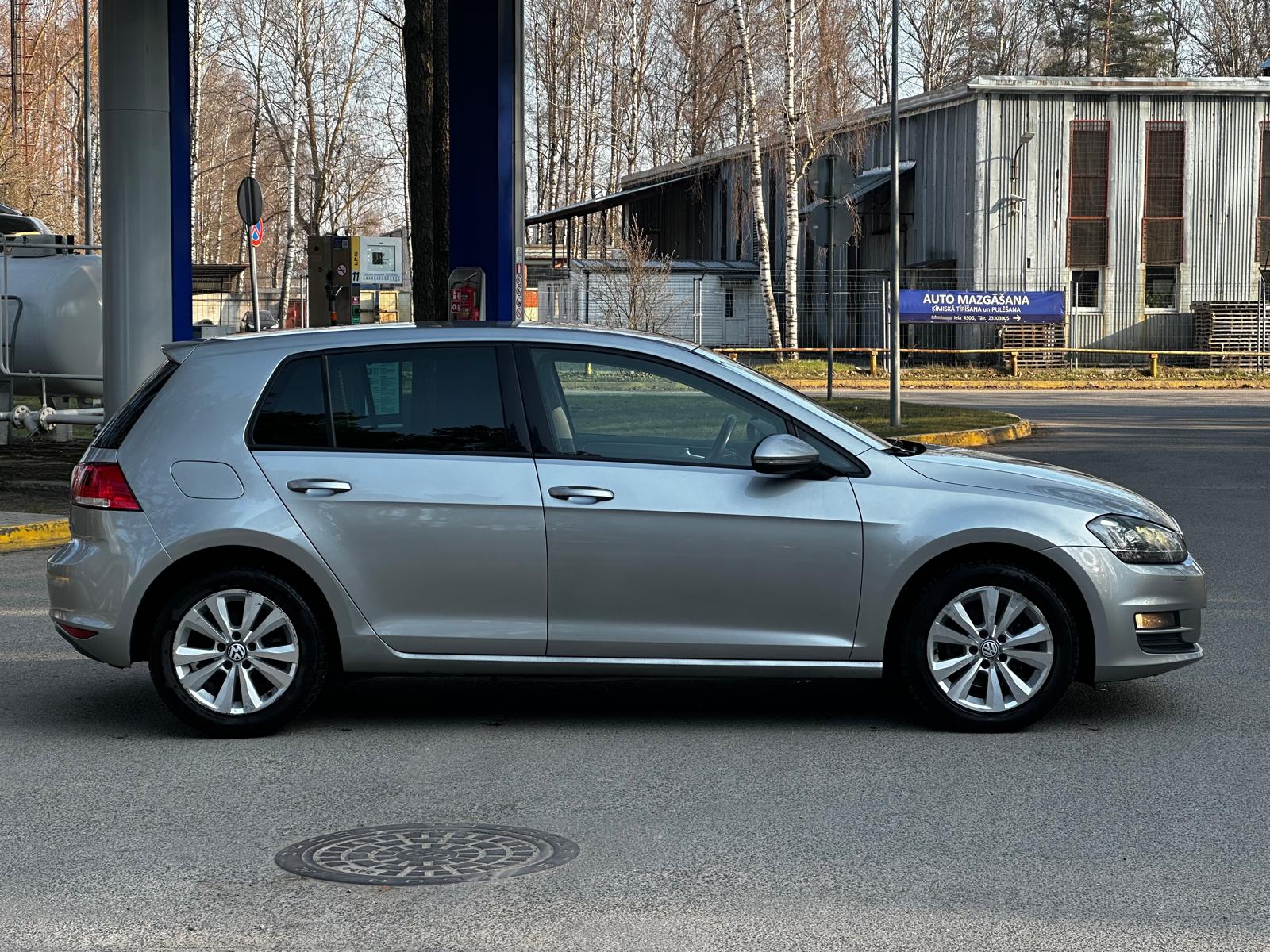 VW Golf Tsi Bluemotion