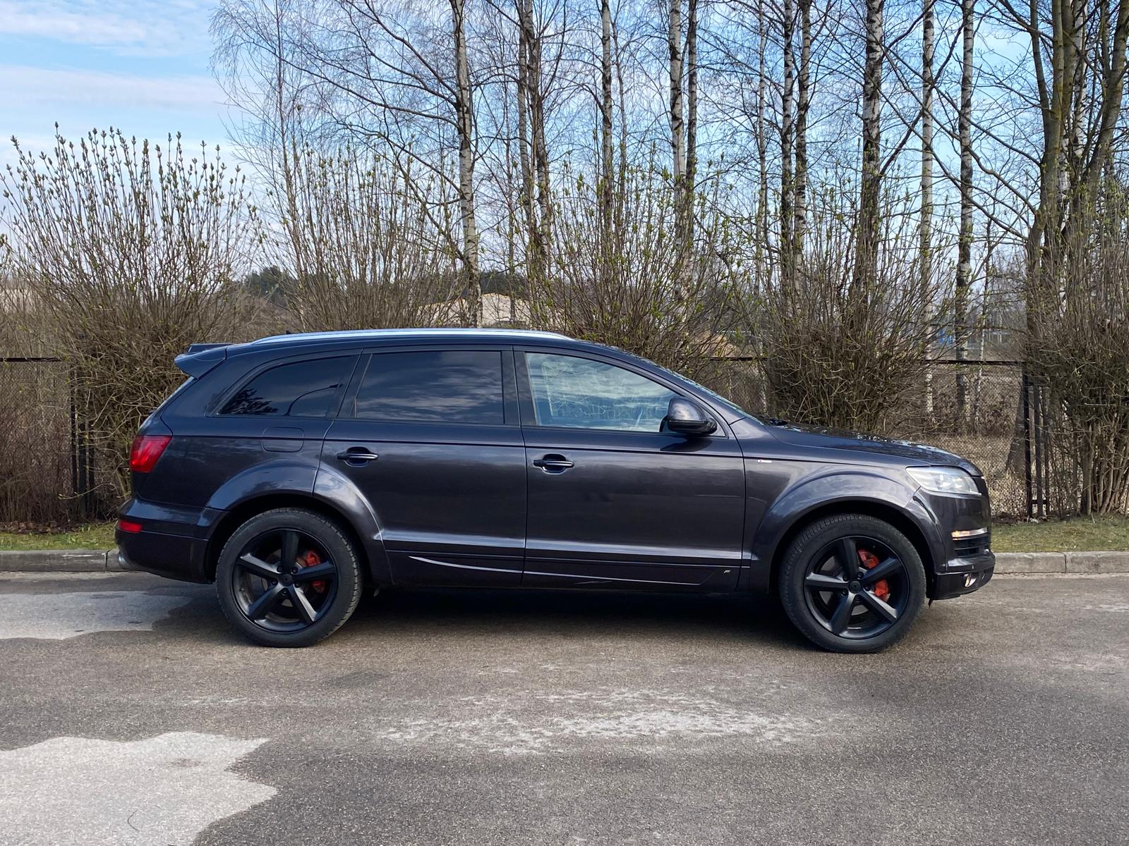 Audi Q7 S-Line Quattro
