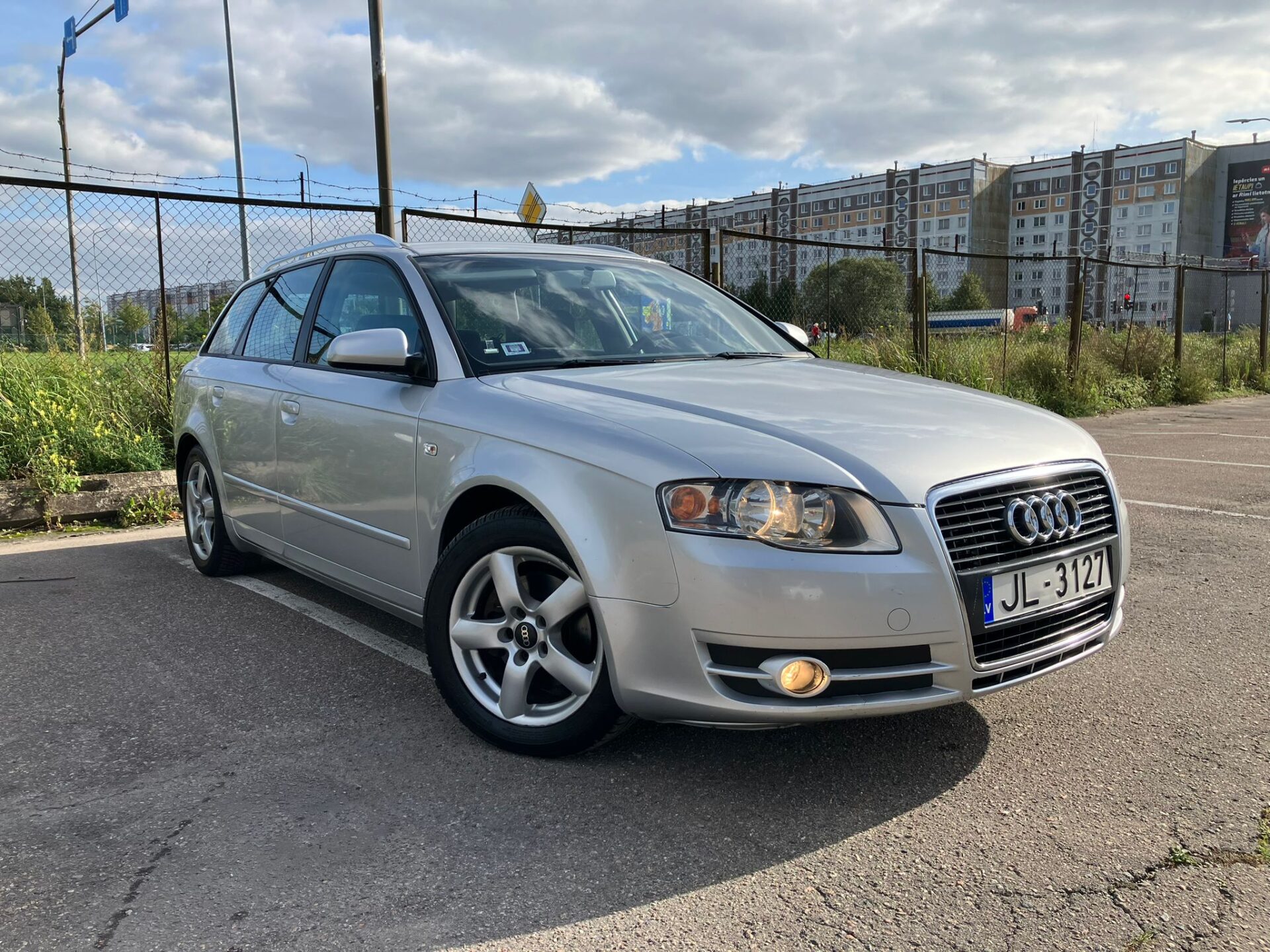 Audi A4 Avant