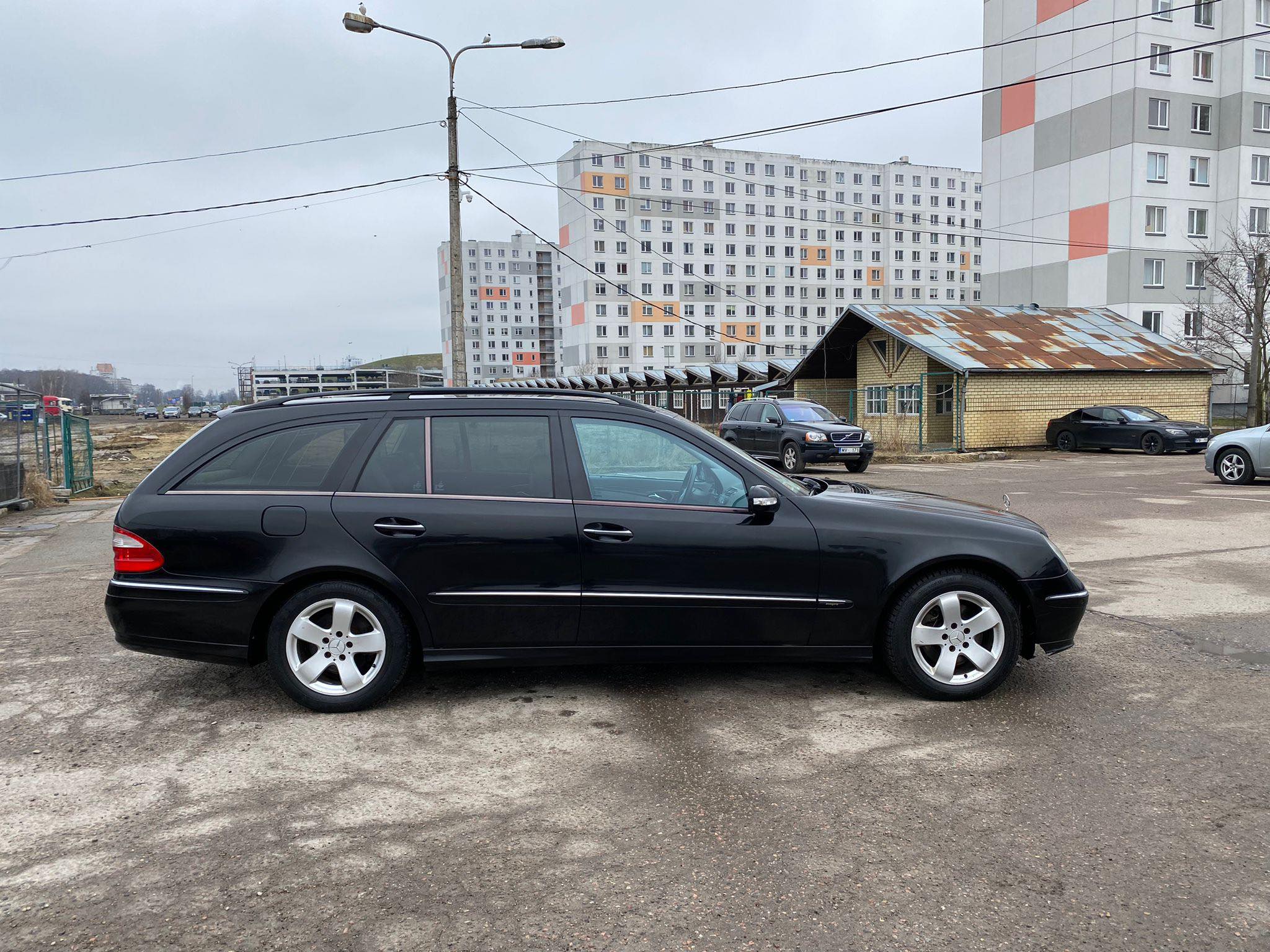 Mercedes E280 4Matic Avantgarde