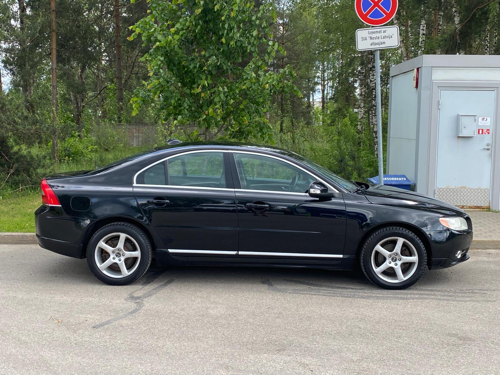 Volvo S80