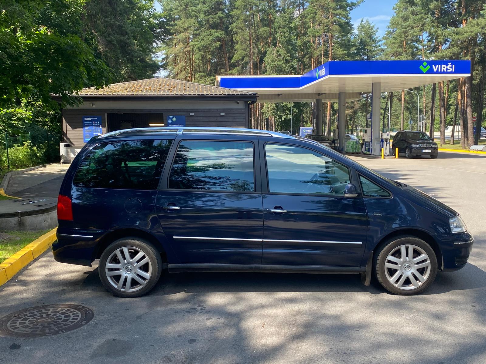 VW SHARAN FREESTYLE 7-VIETAS