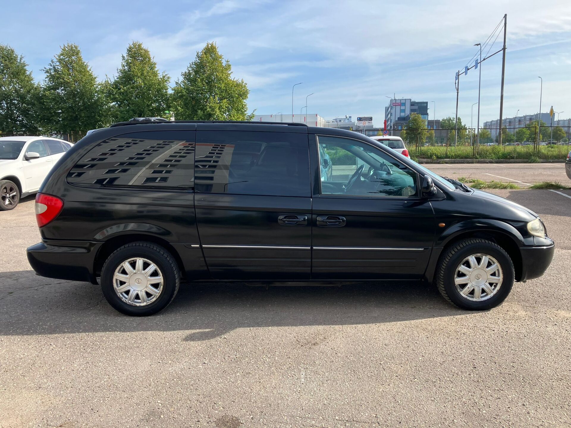 Chrysler Grand Voyager Stow&go 7 vietas
