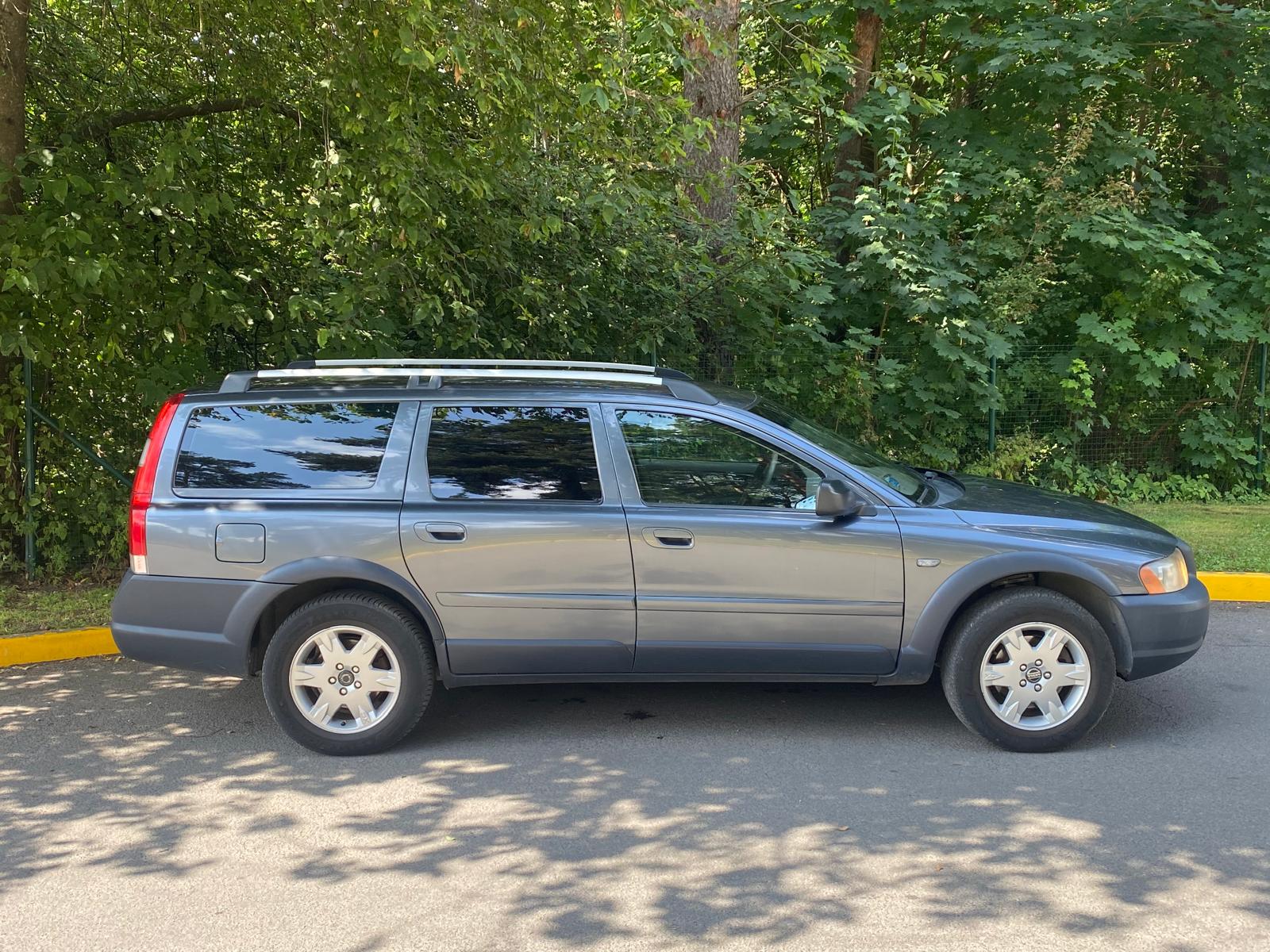 VOLVO XC70
