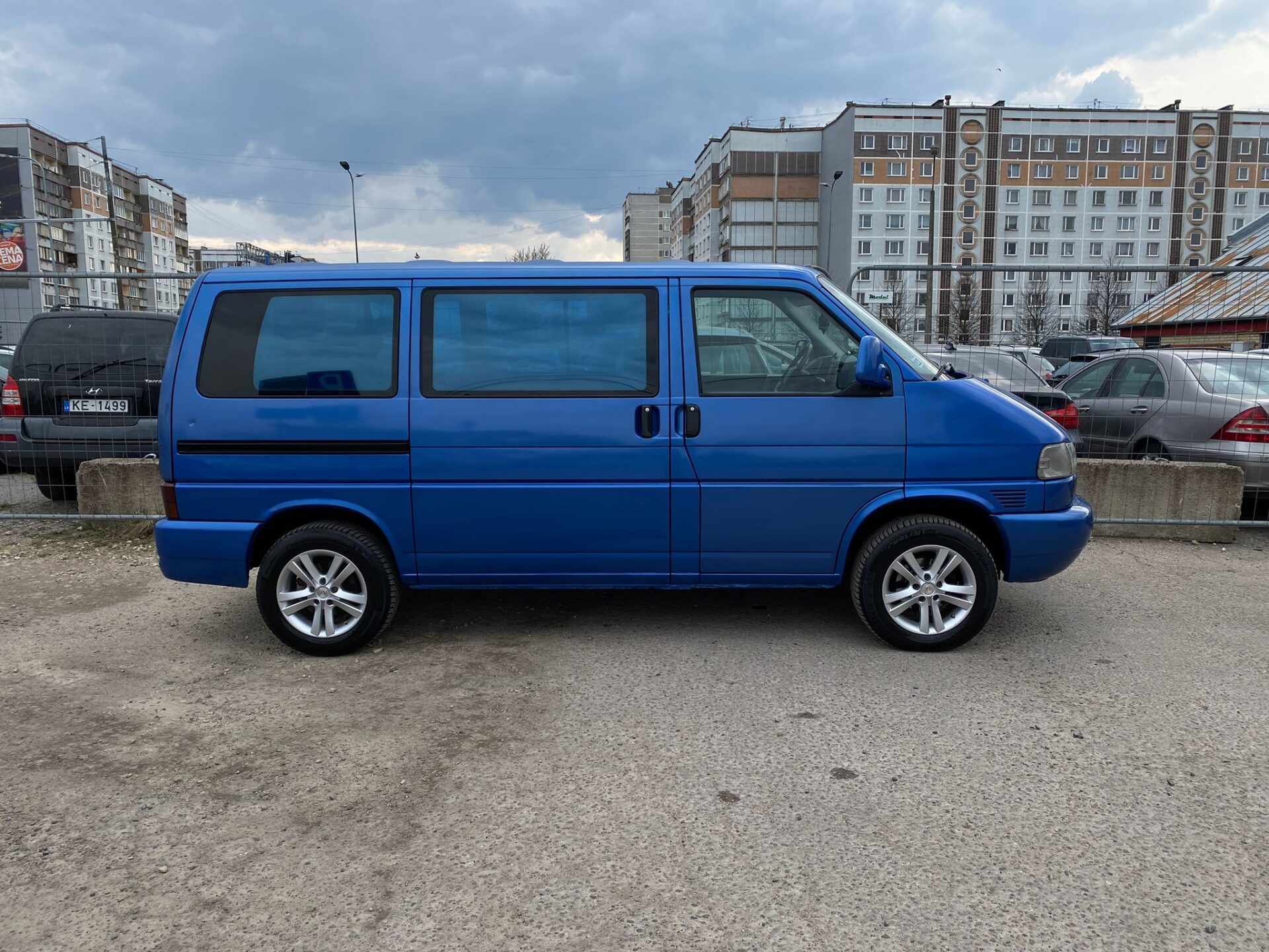 VW Multivan 7-vietas