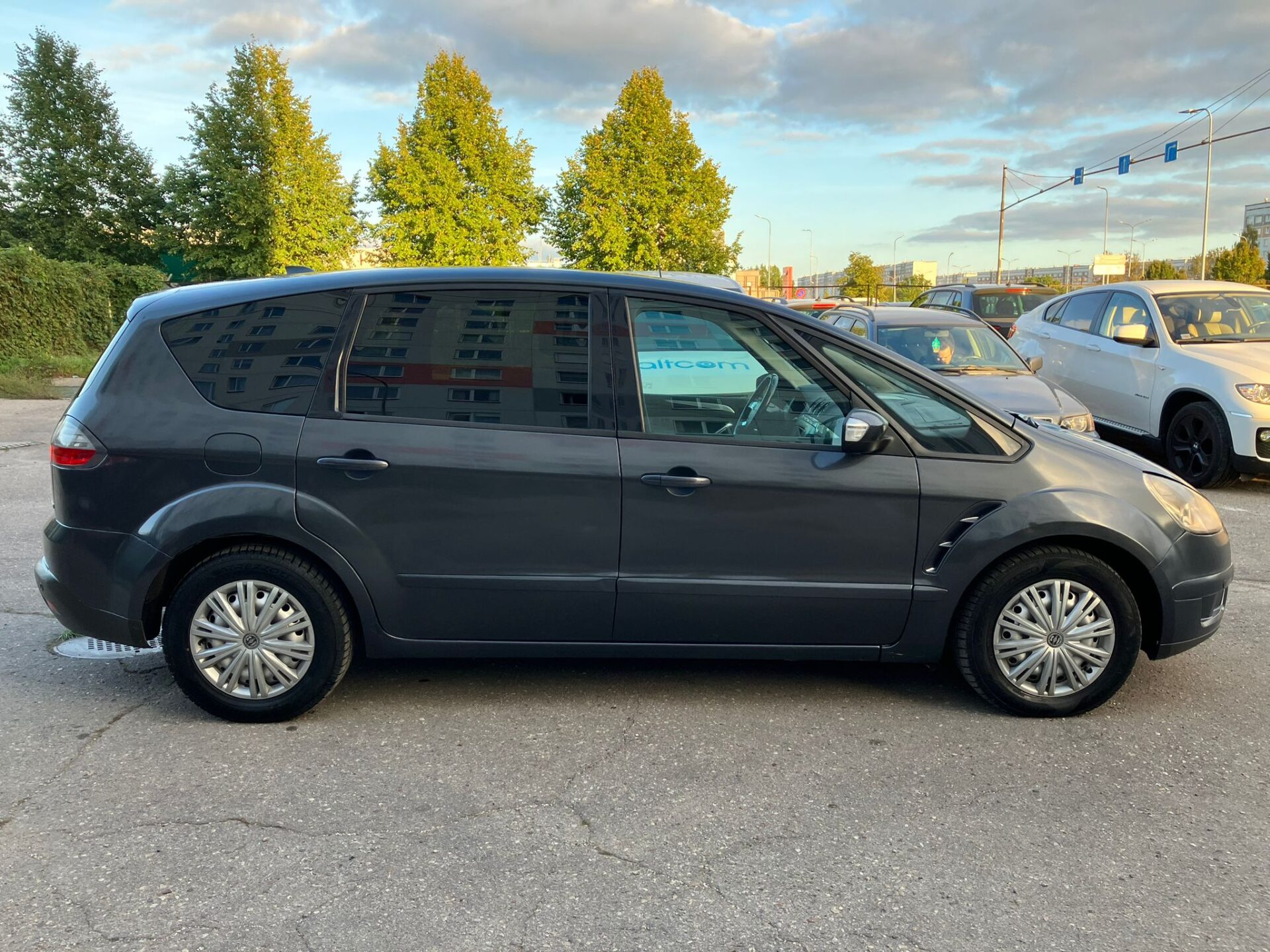 Ford S-Max