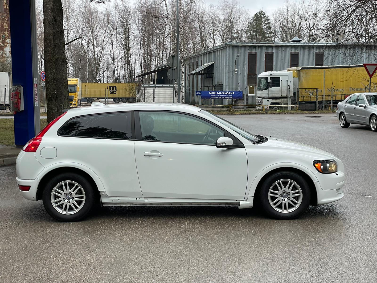 Volvo C30
