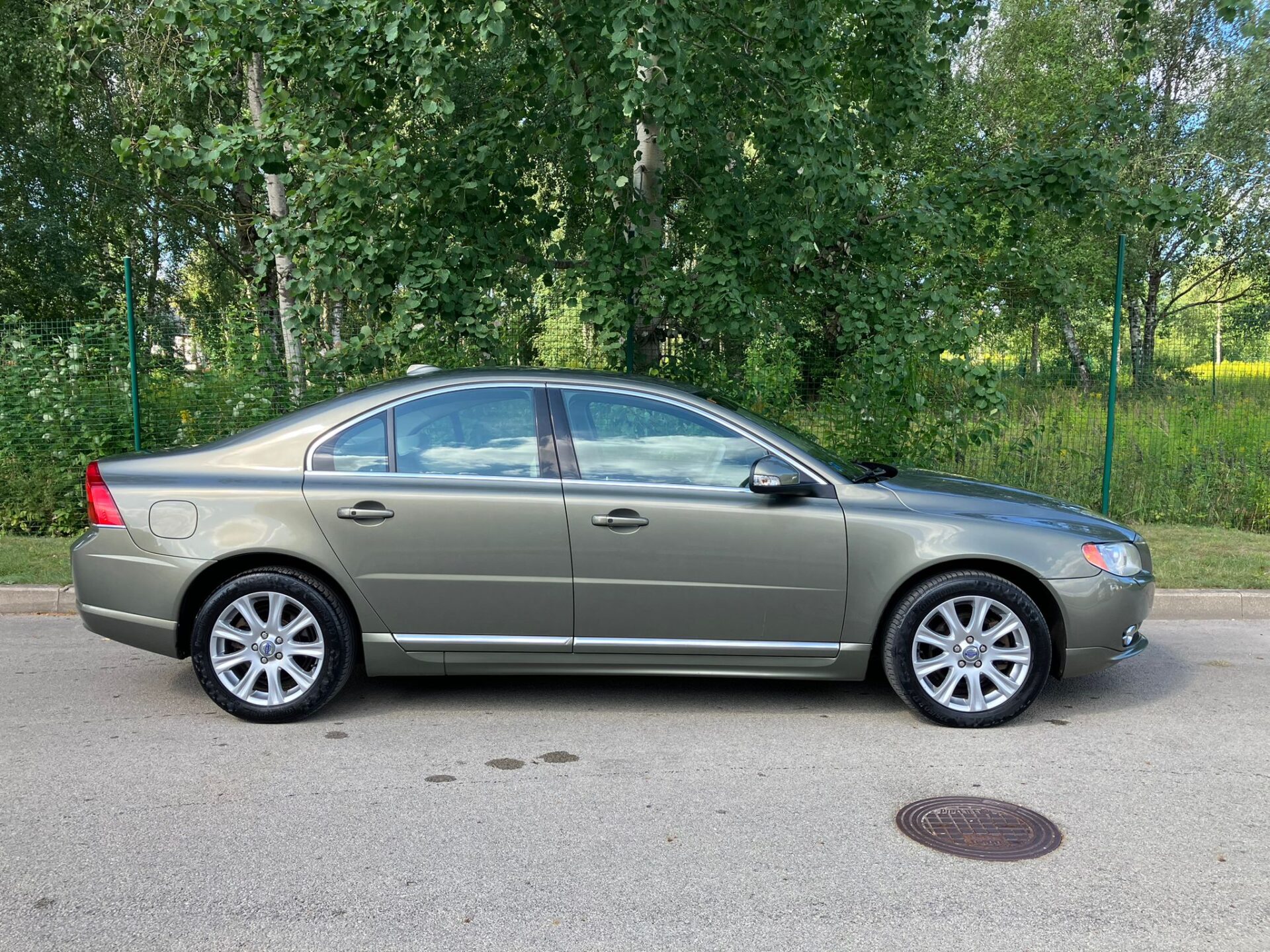 Volvo S80