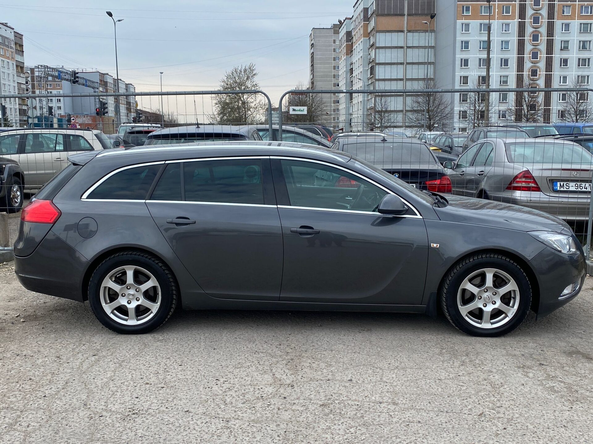 OPEL INSIGNIA SPORTS TOURER
