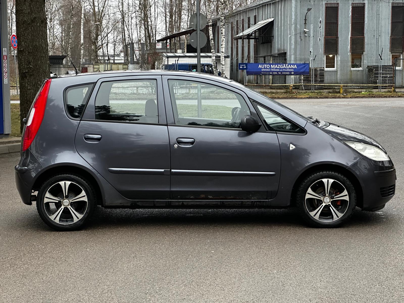 Mitsubishi Colt