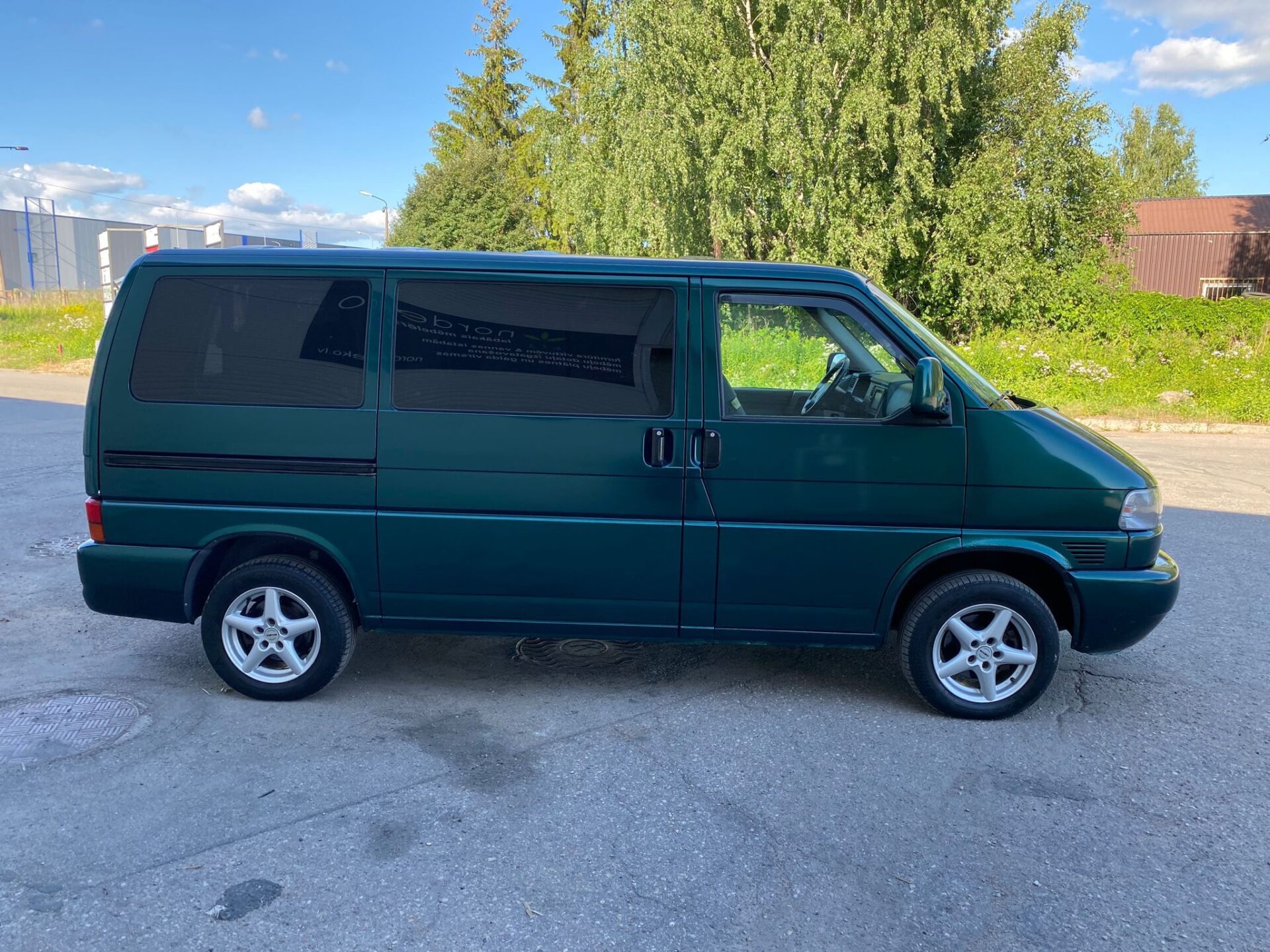 VW Multivan 7-мест