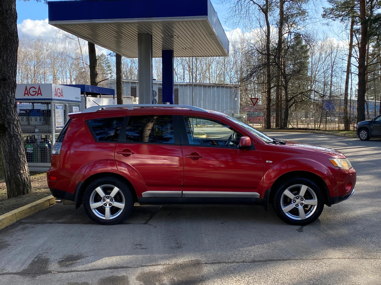 MITSUBISHI OUTLANDER 4X4