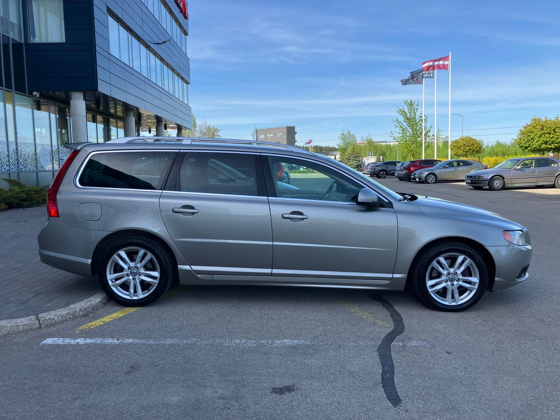 Volvo V70