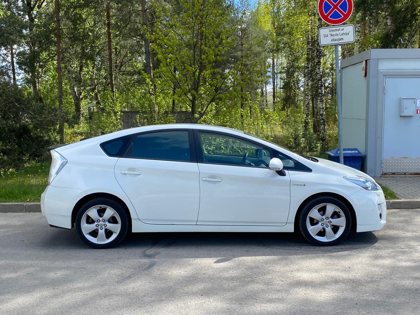 Toyota Prius Hybrid