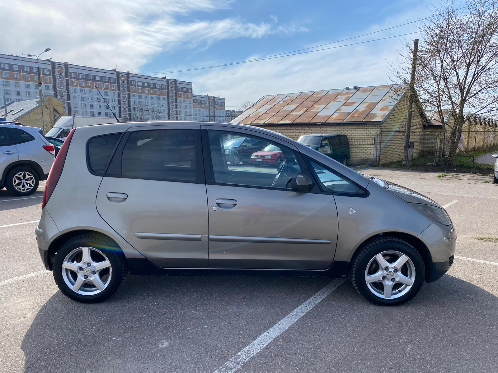 Mitsubishi Colt