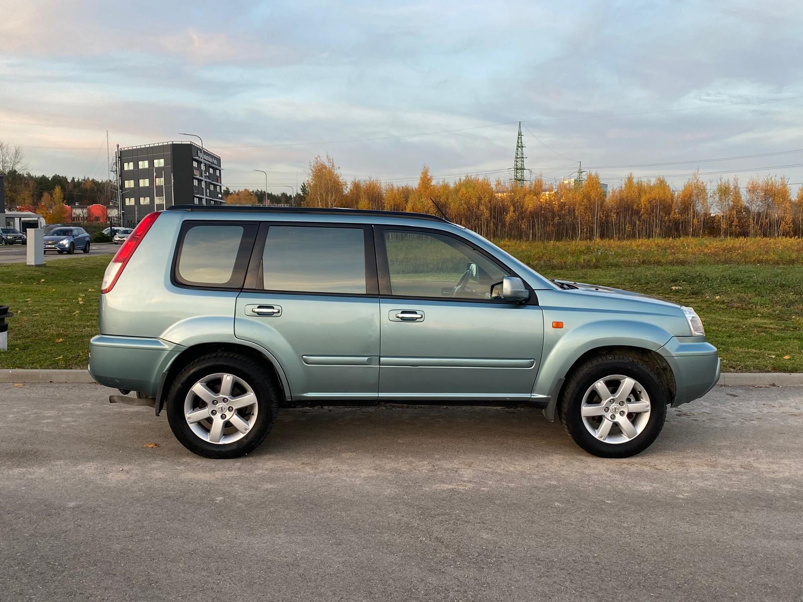 Nissan X-Trail