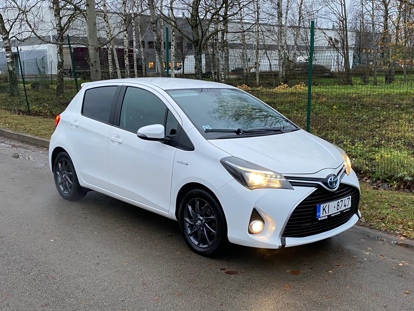 Toyota Yaris Hybrid