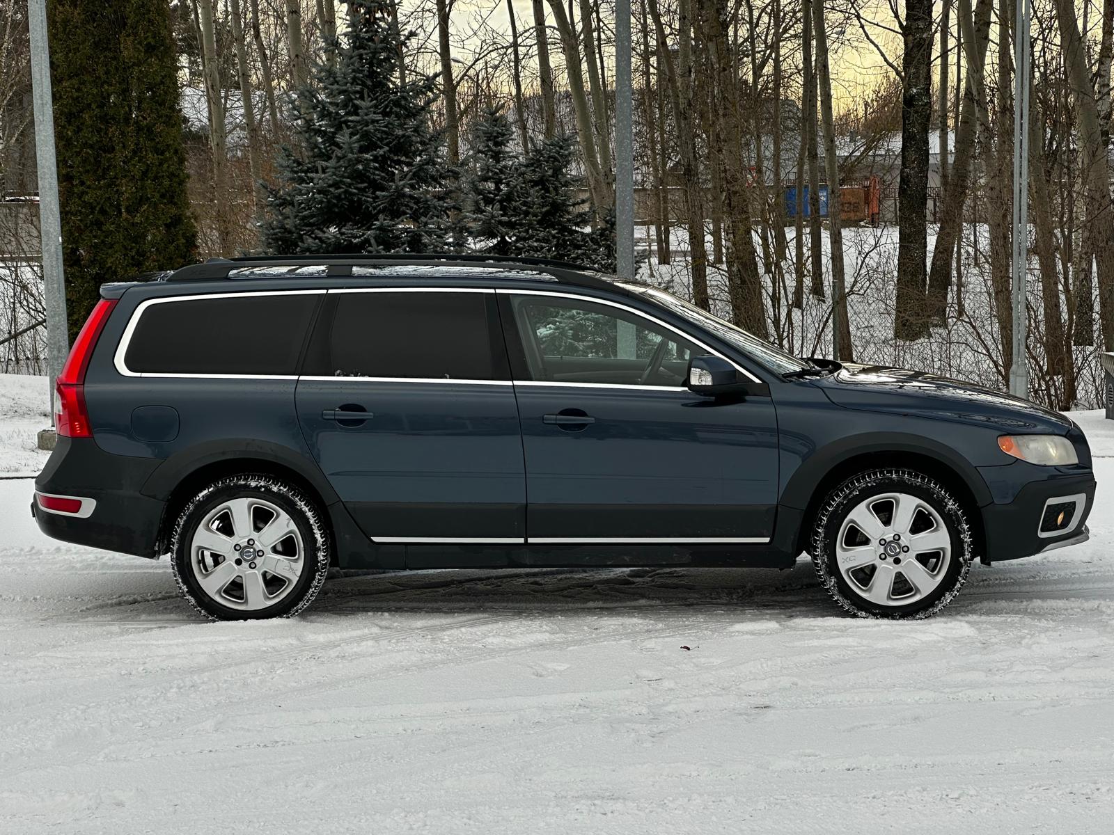 VOLVO XC70 SUMMUM