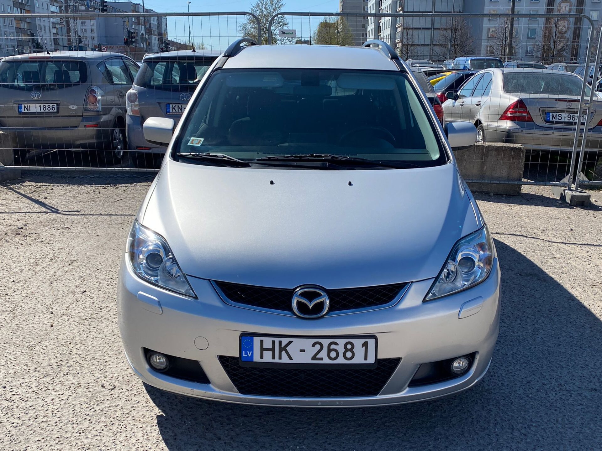 Mazda 5 7-vietas