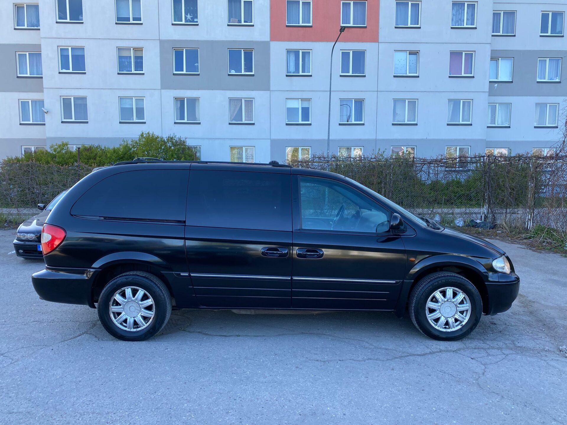 Chrysler Grand Voyager Stow Go 7-vietas