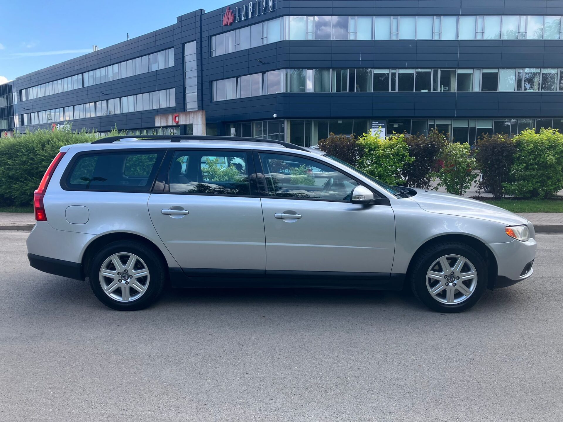 Volvo V70