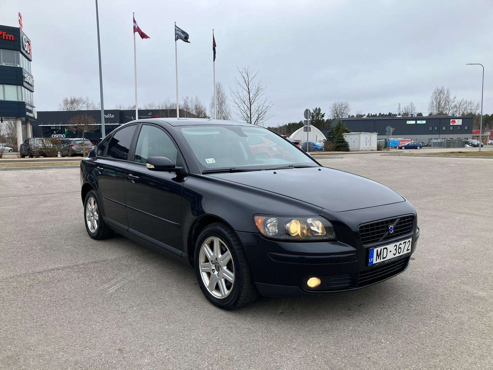 Volvo S40