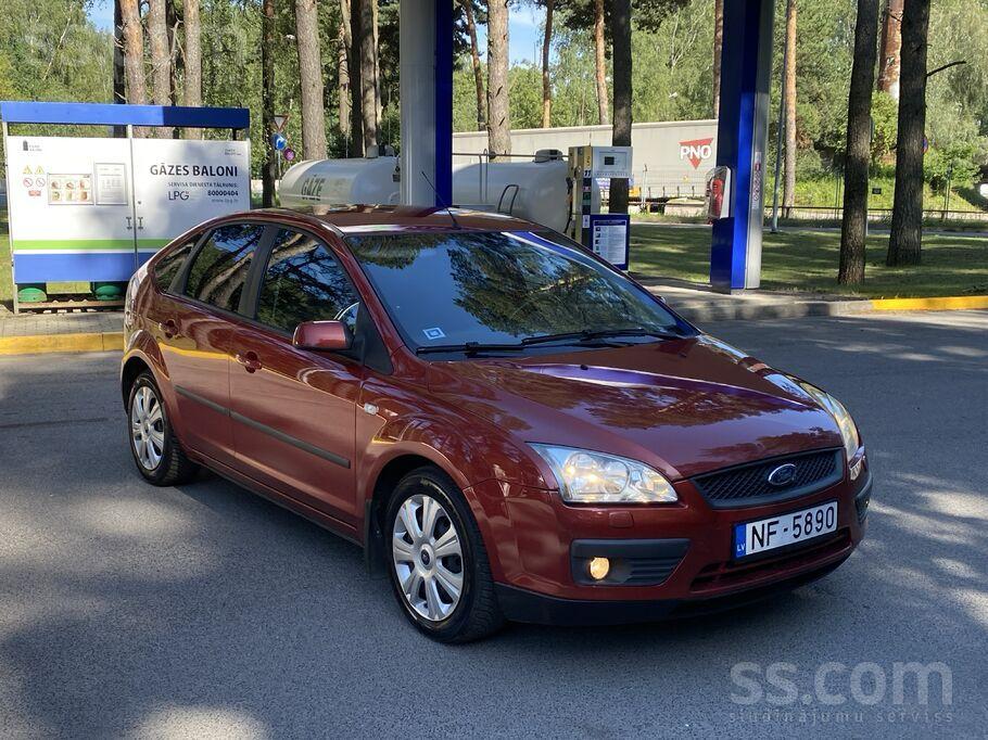 FORD FOCUS
