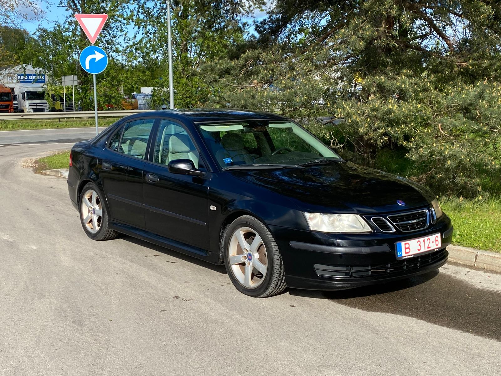 Saab 9-3