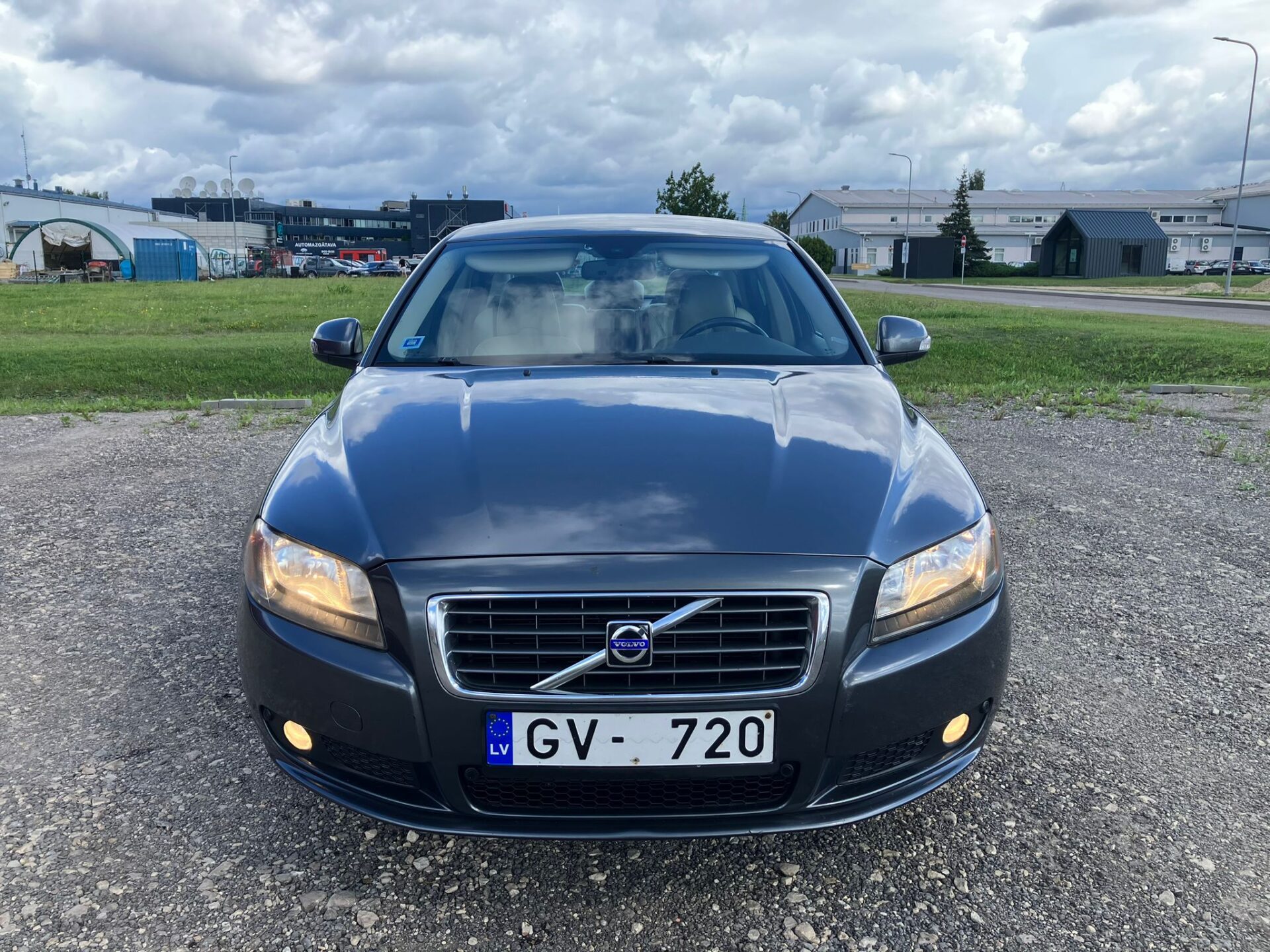 Volvo S80