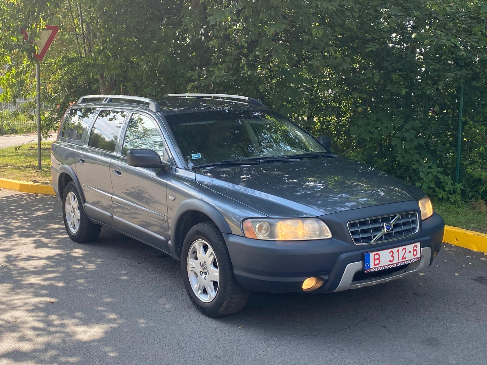 VOLVO XC70