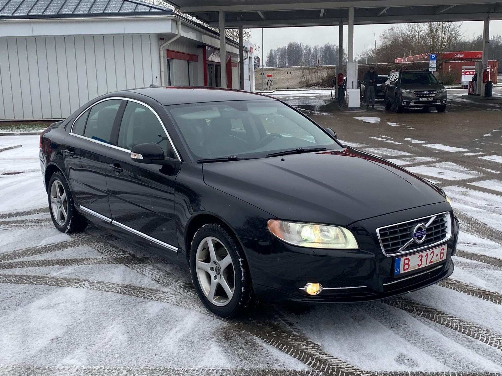Volvo S80