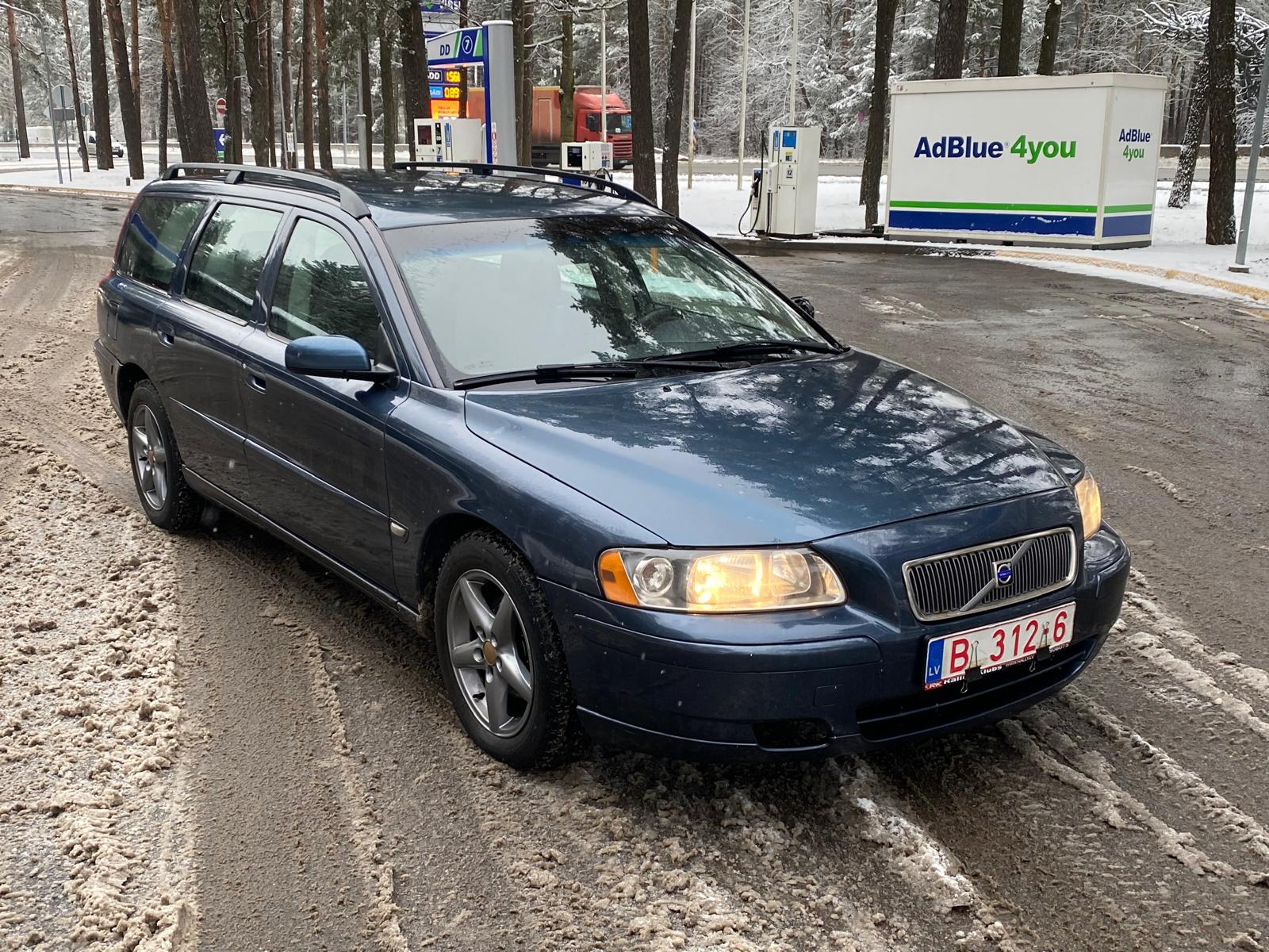 VOLVO V70
