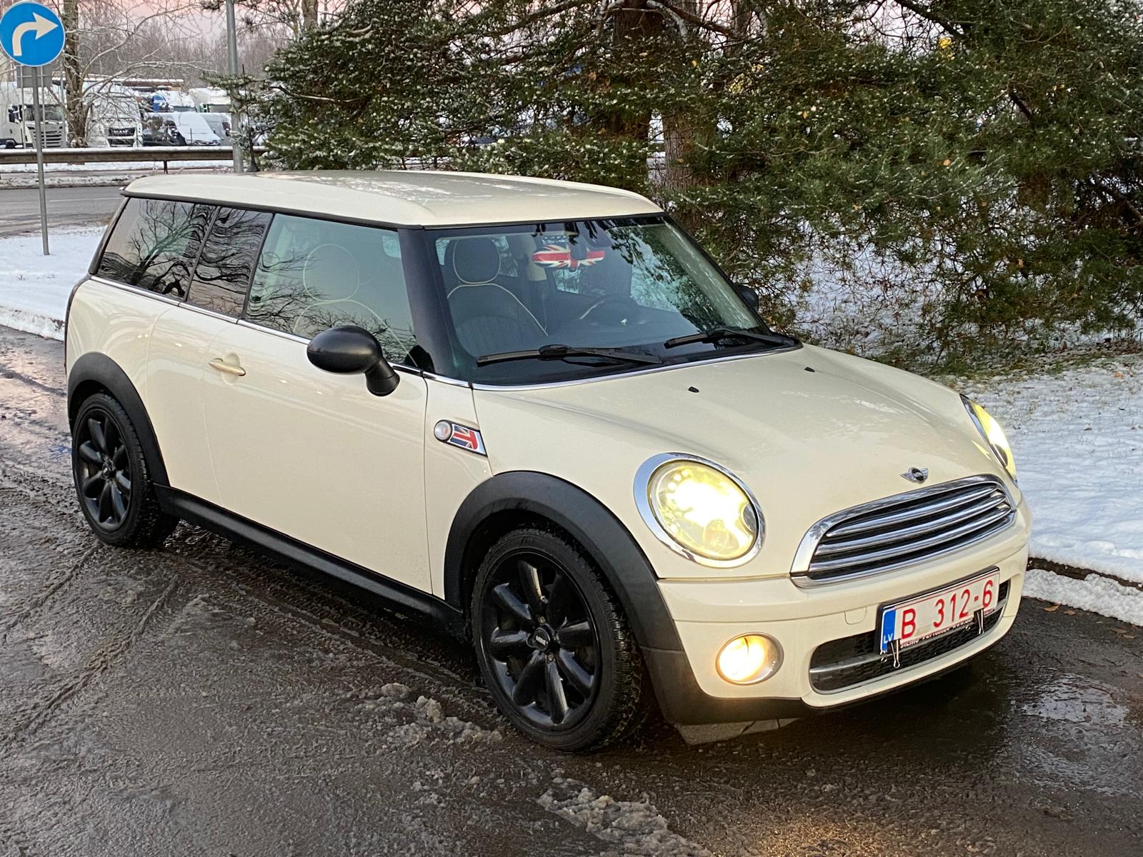Mini cooper clubman