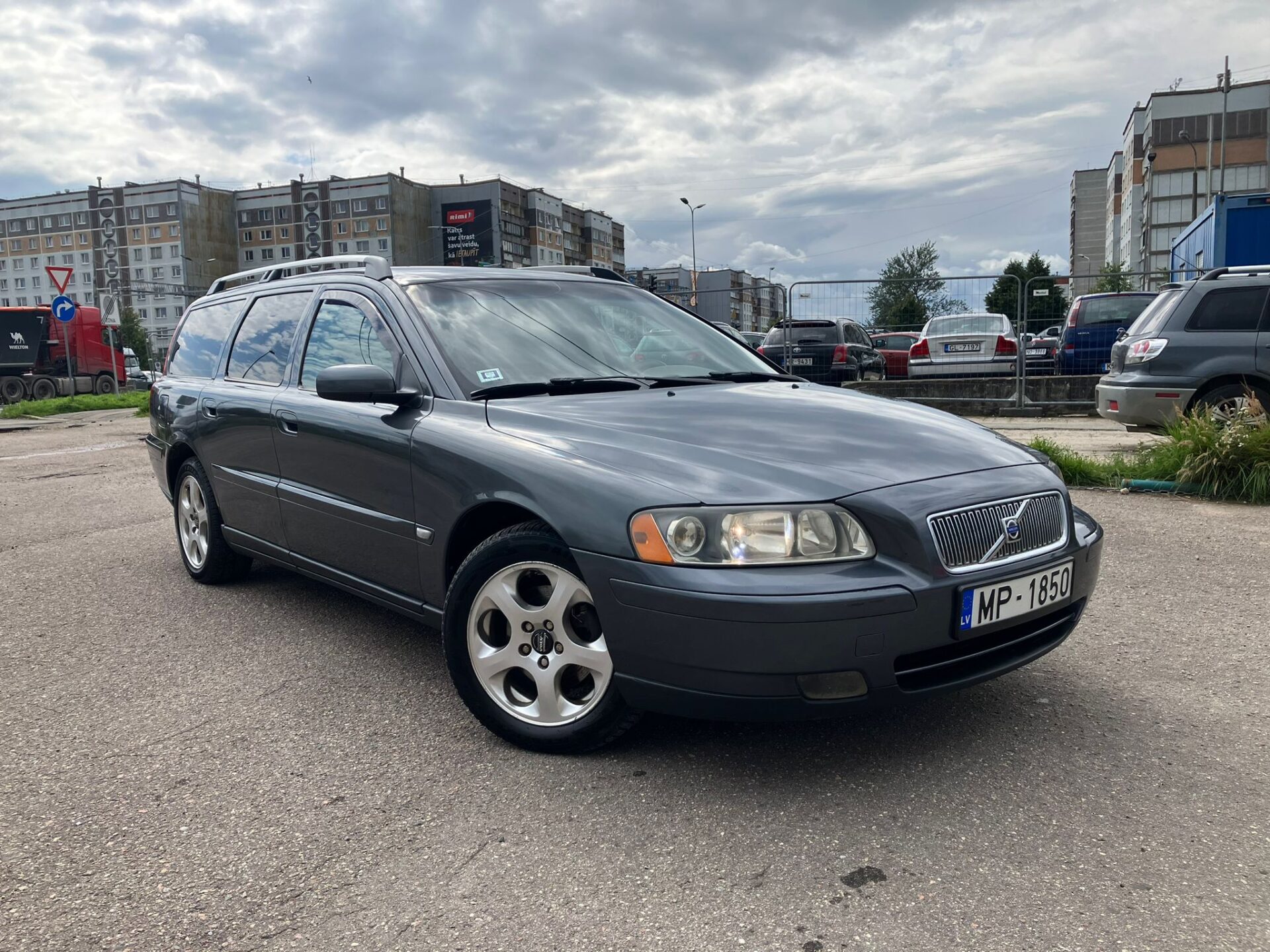Volvo V70