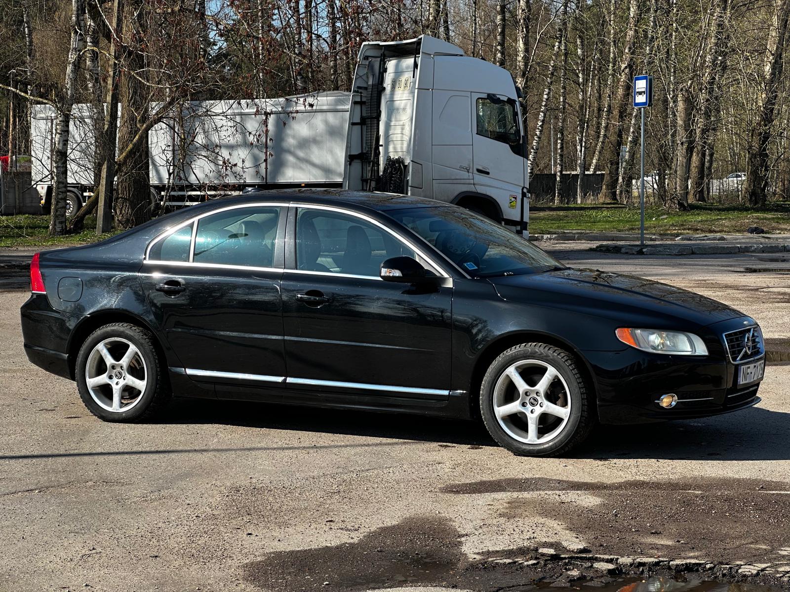 Volvo S80
