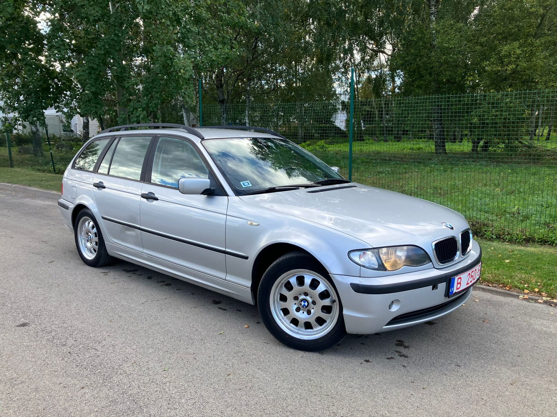 BMW 318 (e46)
