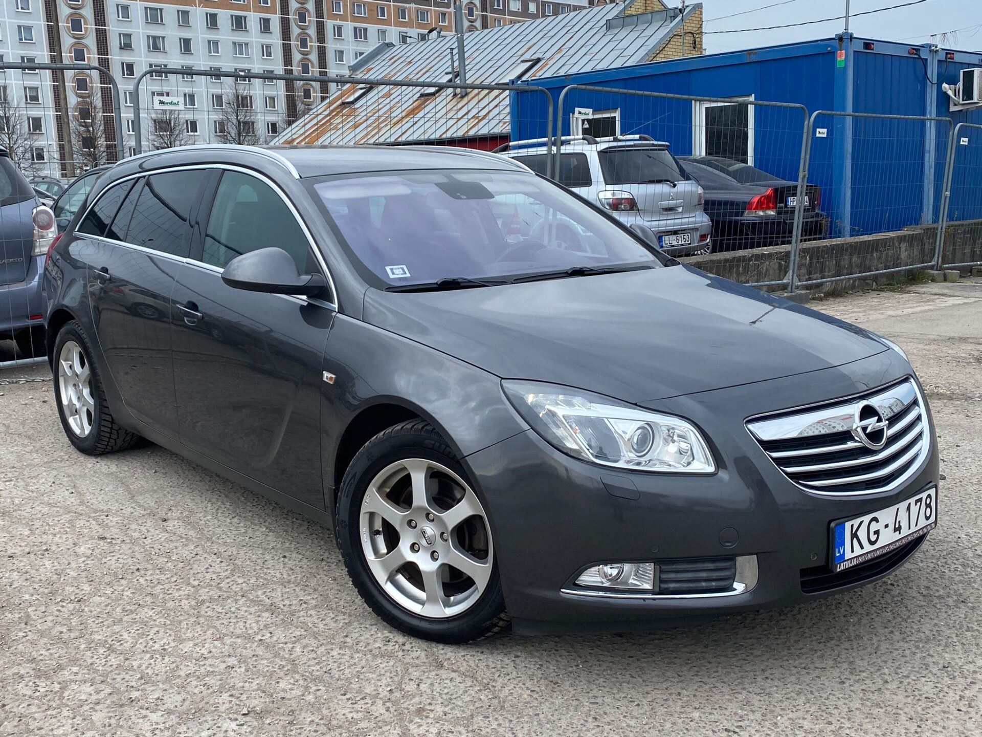 OPEL INSIGNIA SPORTS TOURER