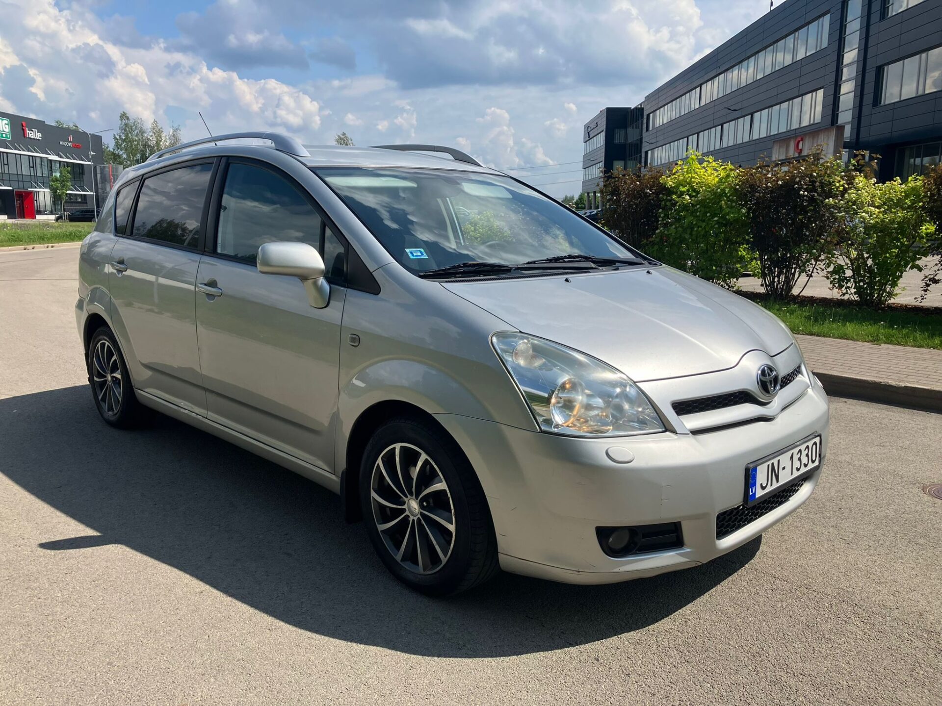 Toyota Corolla Verso 7-seats