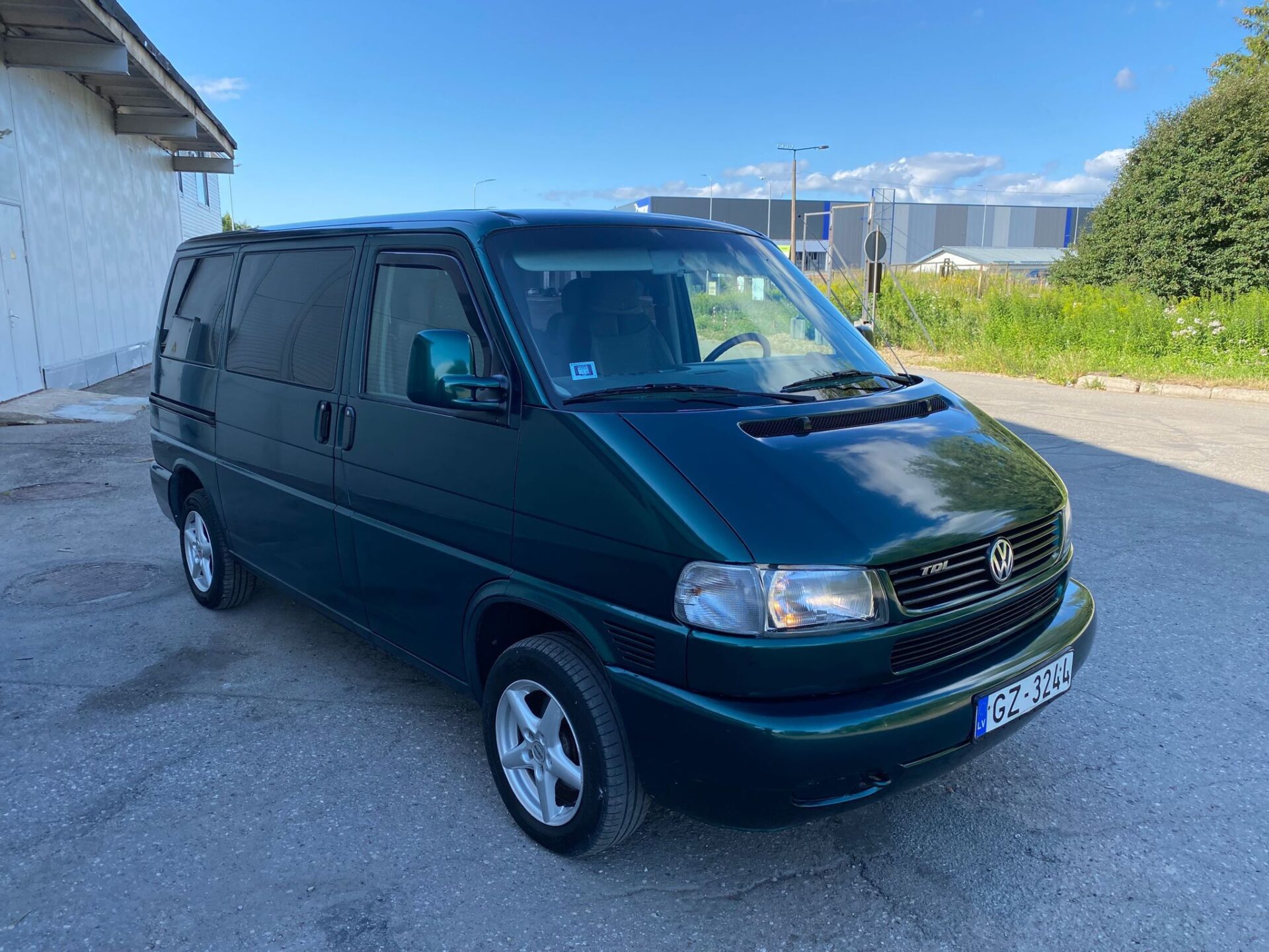 VW Multivan 7-мест