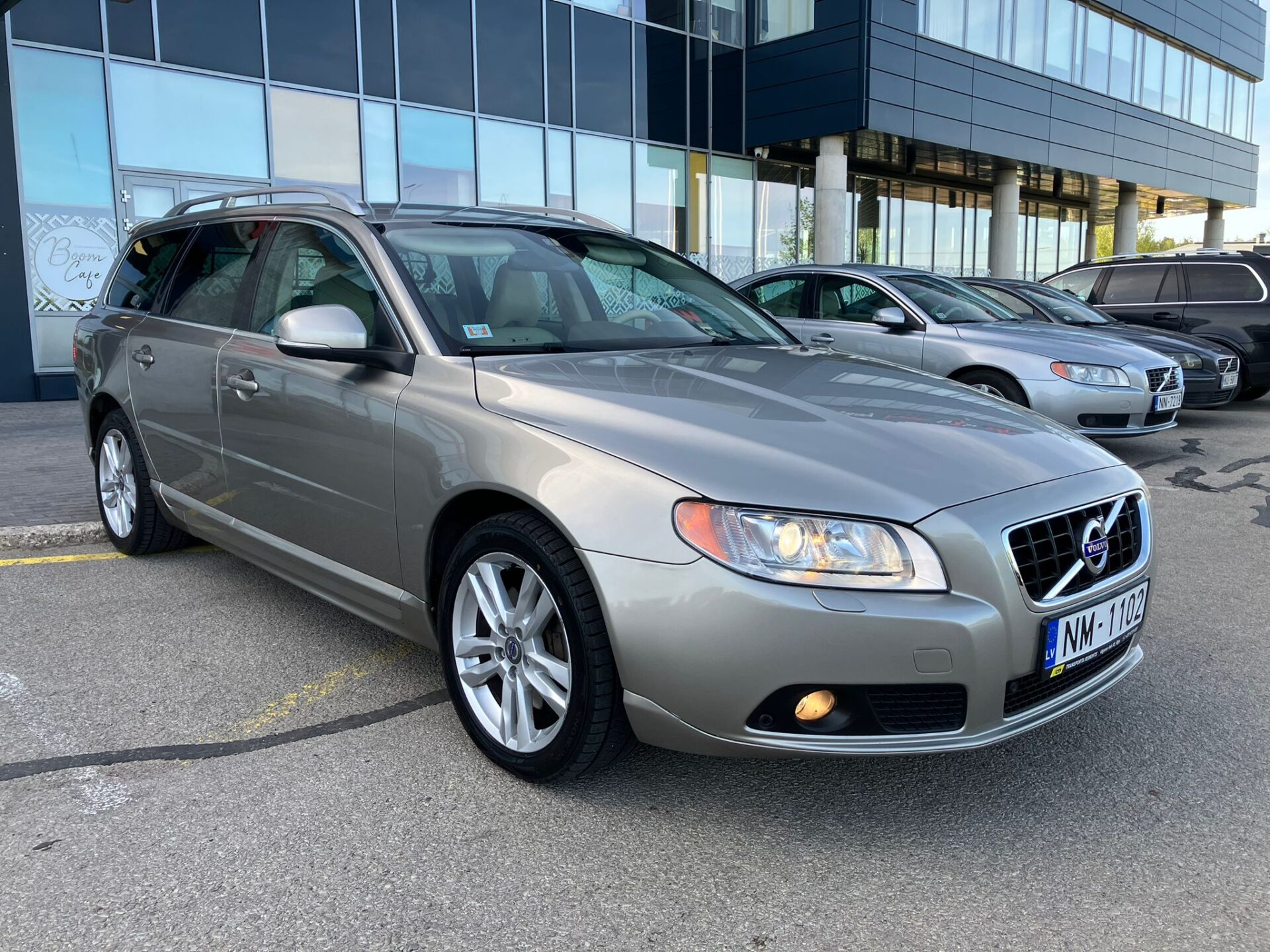 Volvo V70