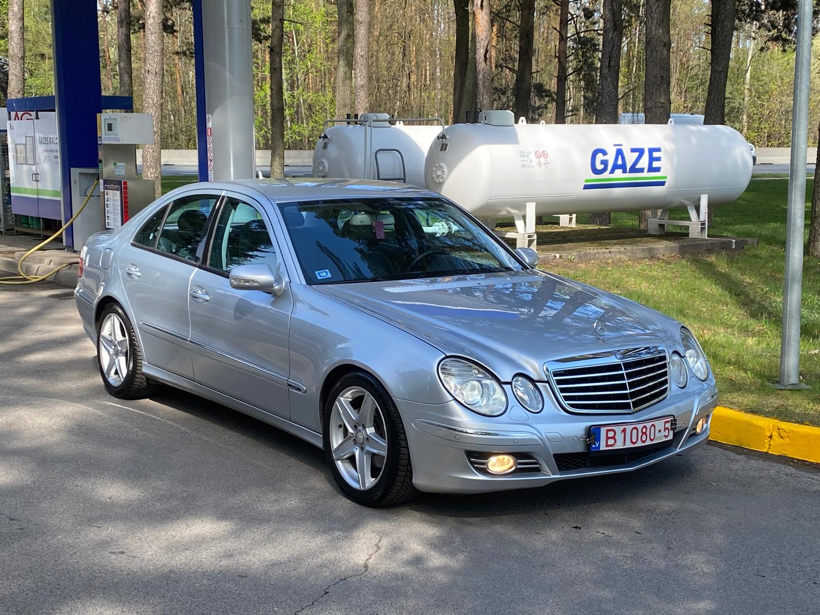 MERCEDES BENZ E320 EVO AVANTGARDE