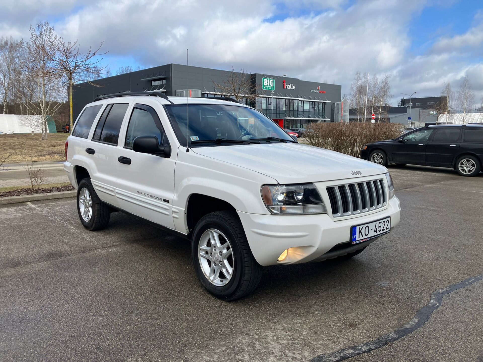 Jeep Grand Cherokee 4×4 special editions v8