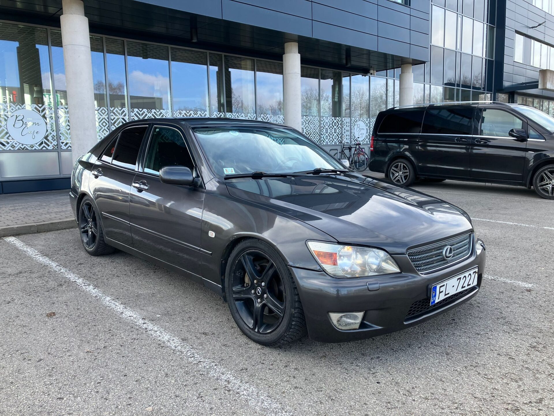 Lexus Is 200